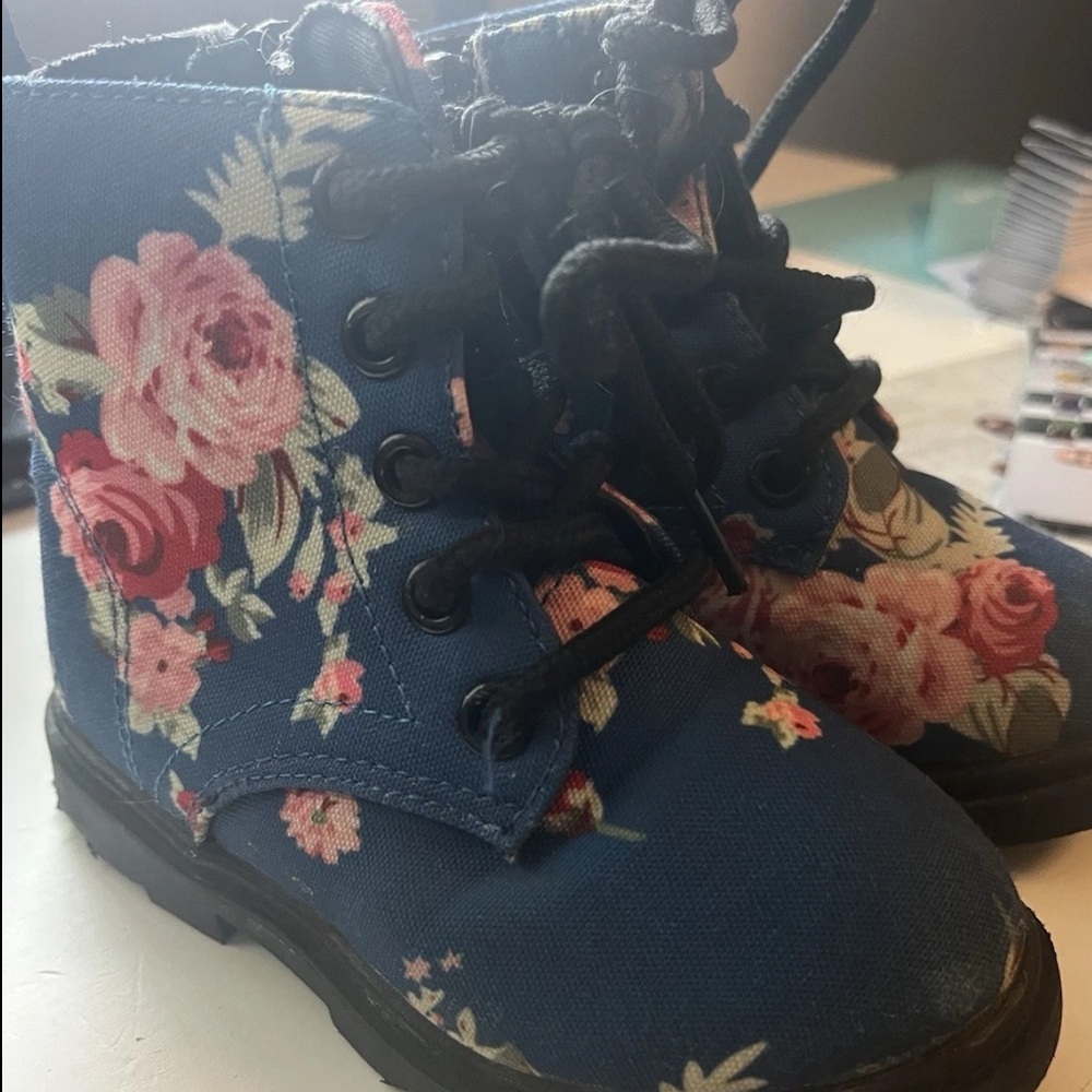 Girls Comfy Kids Blue Floral Ankle Boots Size 37 US 7